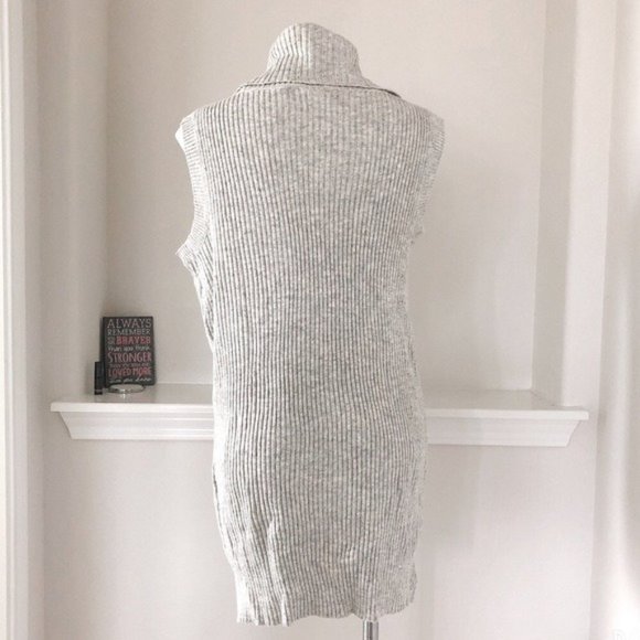 Zero Degrees Turtleneck Sleeveless Sweater Light Grey Size L, NWT $178.00 - Picture 5 of 9